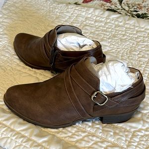 Life Stride Velocity Adley